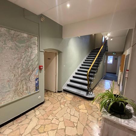 לונס-לה-סונייה Nouvel Hotel מראה חיצוני תמונה