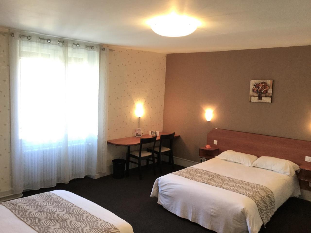 לונס-לה-סונייה Nouvel Hotel מראה חיצוני תמונה